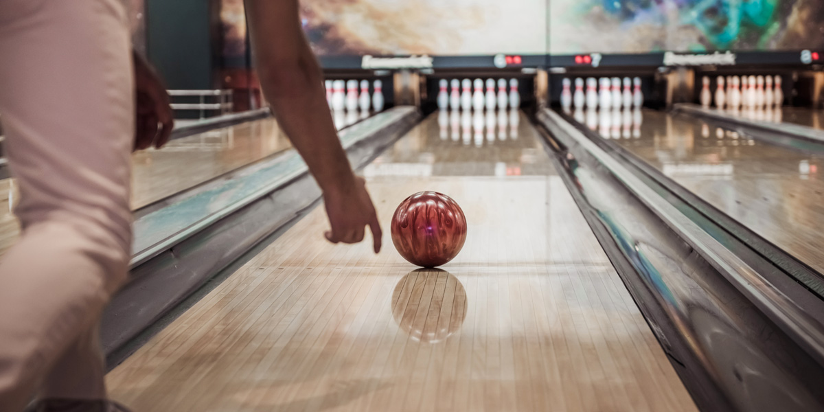 BOWLING